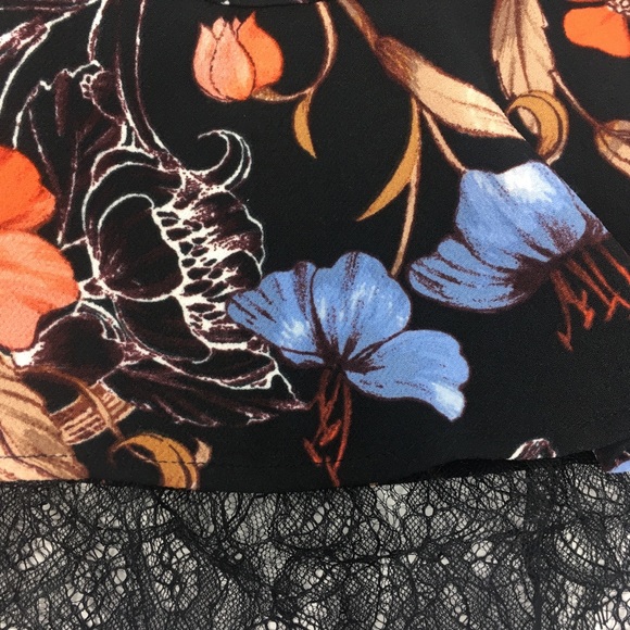 Who What Wear Floral Lace Mini Skirt - Picture 5 of 5